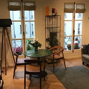 Hostnfly Apartments - Beautiful Renovated Apt In The Maraispompidou Paris